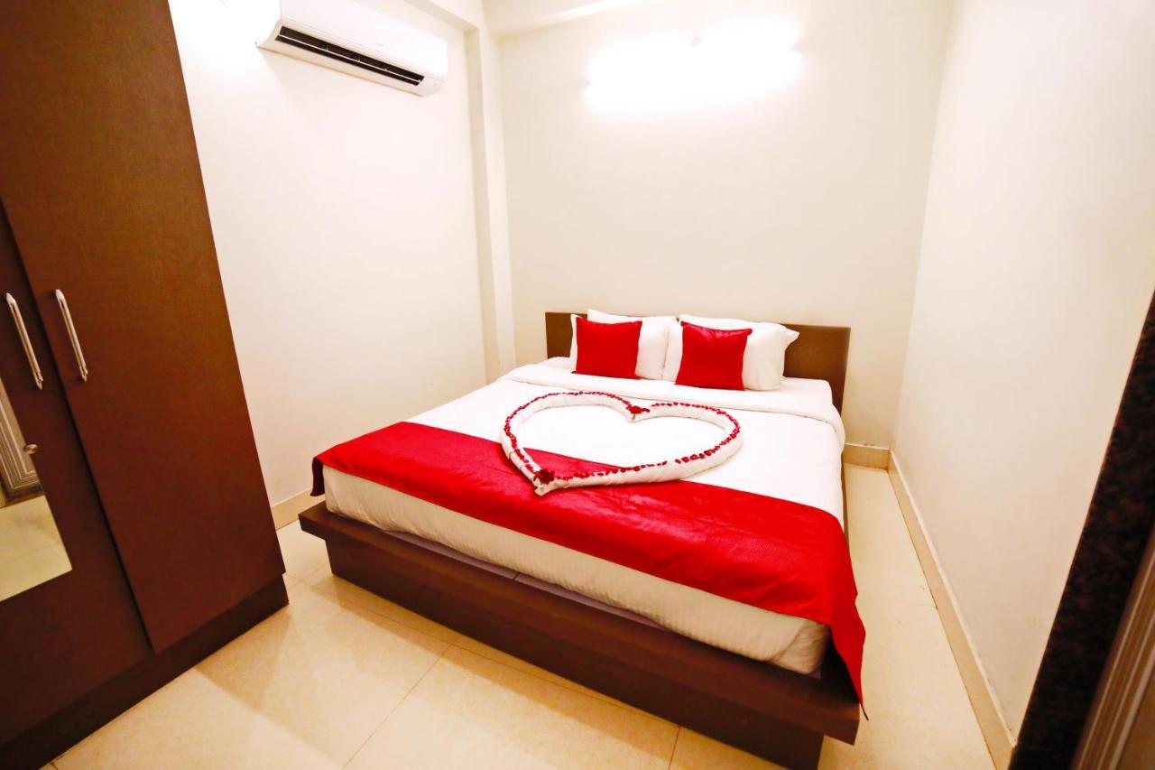 Oyo 16708 Sada Shiv Guest House Варанаси Экстерьер фото