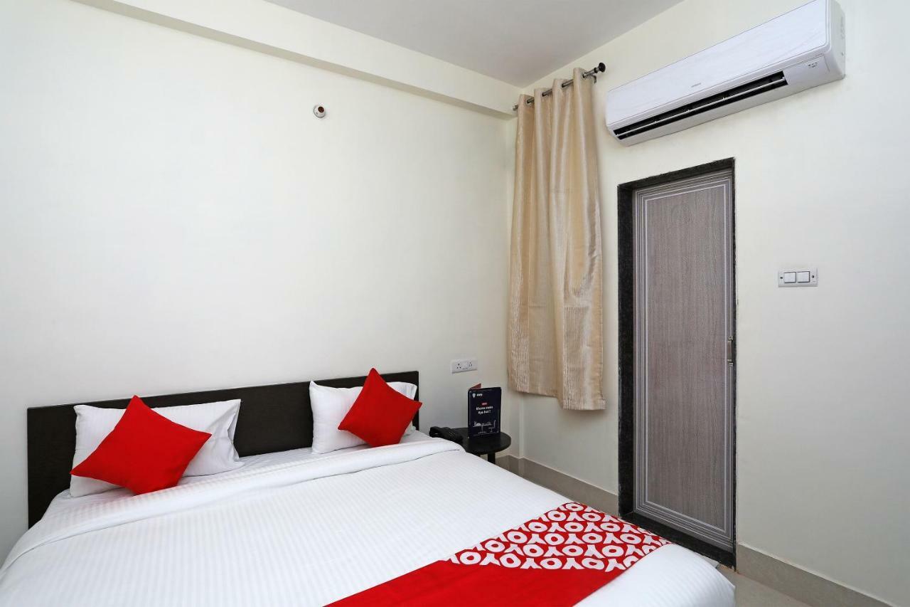 Oyo 16708 Sada Shiv Guest House Варанаси Экстерьер фото